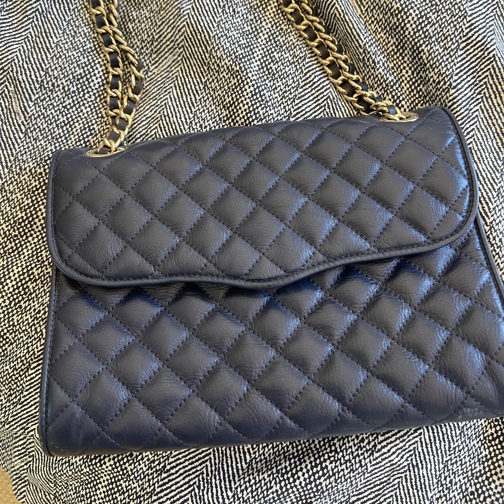 Navy leather quilted shoulder bag